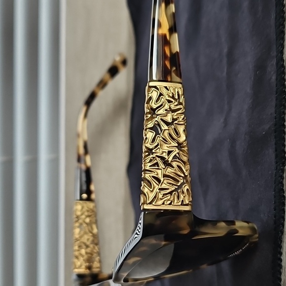 Maui Jim Monstera Leaf 24k Sunglasses - Picture 3 of 5